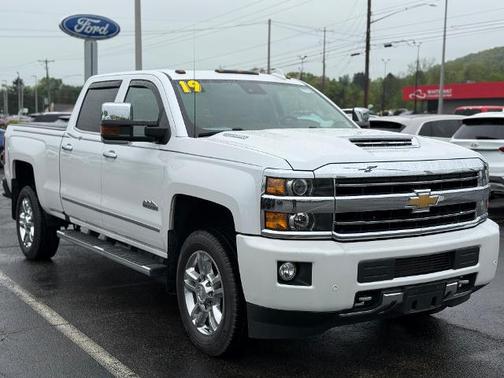 2019 Chevrolet Silverado 2500 HIGH COUNTRY