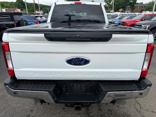 OXFORD WHITE 2019 Ford F-250 XLT