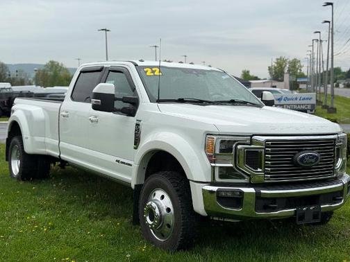 2022 Ford F-450 LARIAT DRW