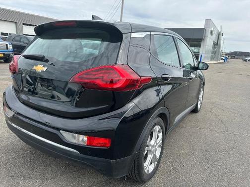 2021 Chevrolet Bolt EV LT