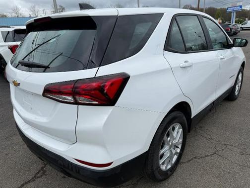 Summit White 2024 Chevrolet Equinox LS