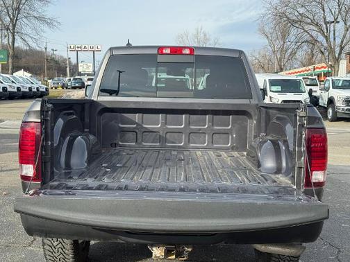 2020 RAM 1500 Classic SLT