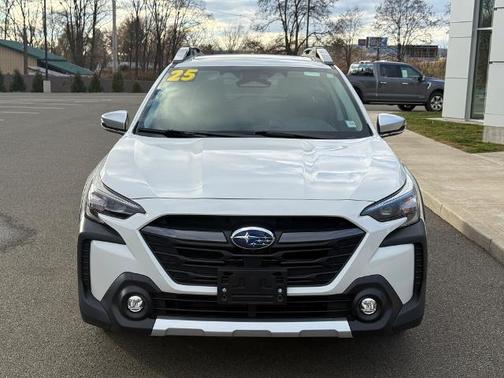 2025 Subaru Outback TOURING XT