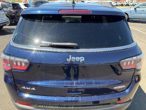 Jazz Blue Pearlcoat 2018 Jeep Compass LATITUDE