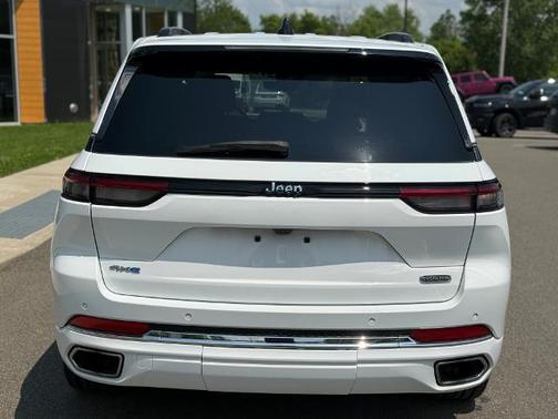2023 Jeep Grand Cherokee OVERLAND