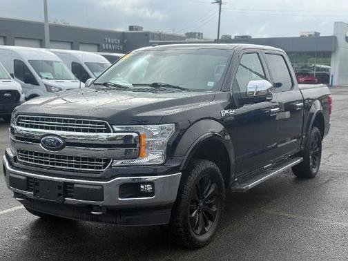 SHADOW BLACK 2018 Ford F-150 LARIAT
