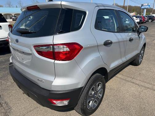MOONDUST SILVER METALLIC 2022 Ford EcoSport S