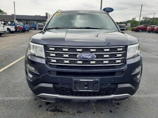 SMOKED QUARTZ MET TINTED CC 2017 Ford Explorer XLT