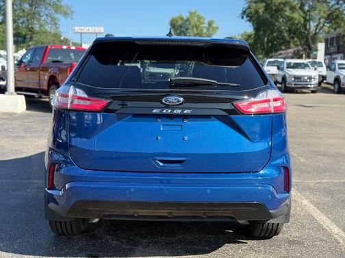 2022 Ford Edge ST LINE