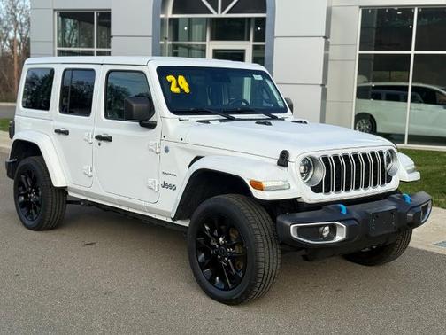 2024 Jeep Wrangler SAHARA