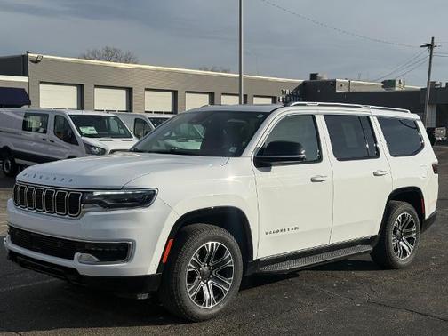 2024 Jeep Wagoneer BASE