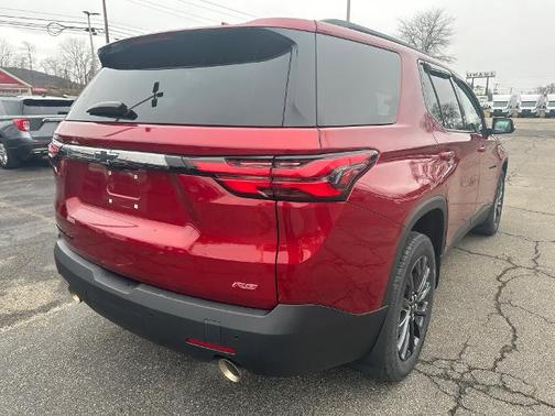 2023 Chevrolet Traverse RS