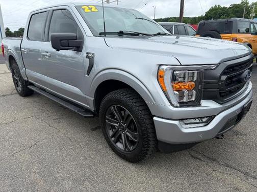 ICONIC SILVER METALLIC 2022 Ford F-150 XLT