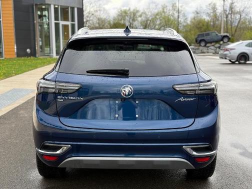 2022 Buick Envision AVENIR