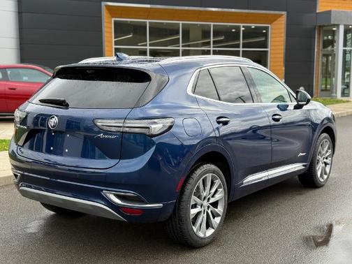 2022 Buick Envision AVENIR