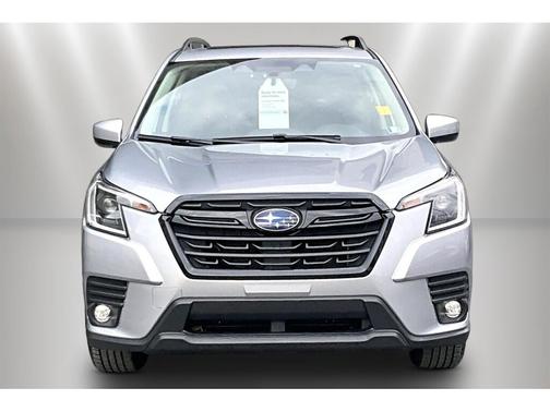 Ice Silver Metallic 2024 Subaru Forester Premium