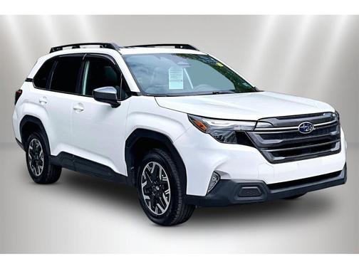 Crystal White Pearl 2026 Subaru Forester Premium