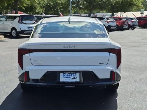 White 2025 Kia K4 GT-Line