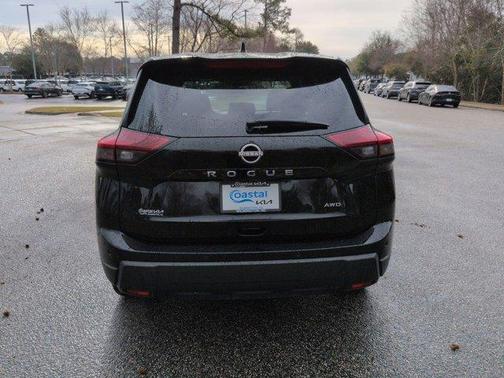 2024 Nissan Rogue S