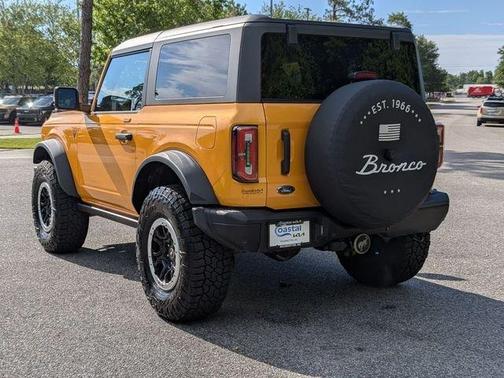 Orange 2022 Ford Bronco Badlands