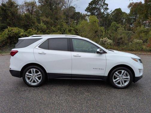 2020 Chevrolet Equinox Premier w/2LZ