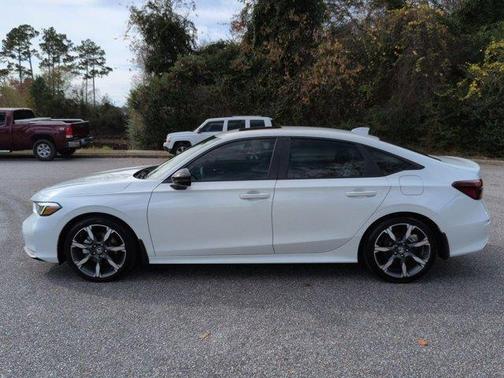 2025 Honda Civic Hybrid 