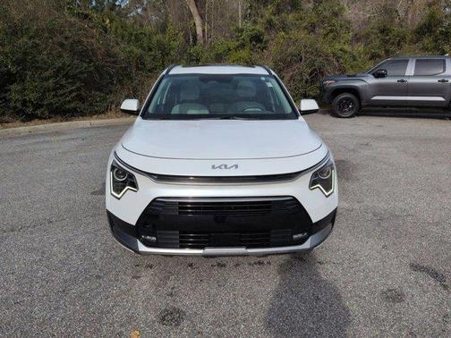 2023 Kia Niro EX Touring