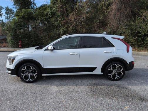 2023 Kia Niro EX Touring