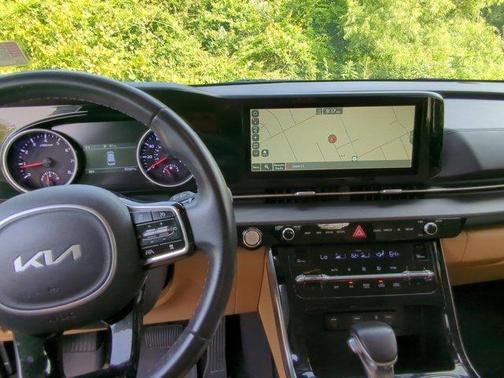 2022 Kia Carnival EX