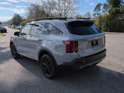 2023 Kia Sorento X-Line S