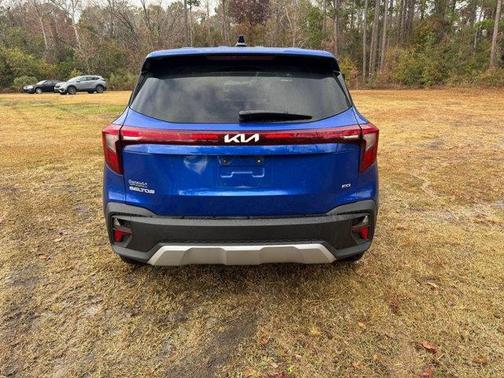 2024 Kia Seltos LX