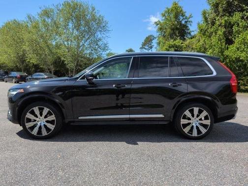 Black 2021 Volvo XC90 T6 Inscription 6 Passenger
