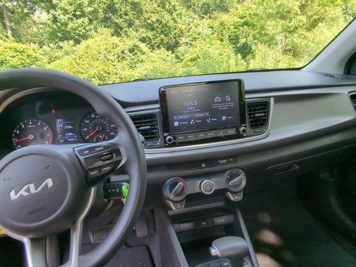 2022 Kia Rio S