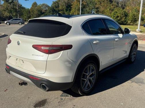 2018 Alfa Romeo Stelvio Ti