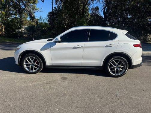 2018 Alfa Romeo Stelvio Ti