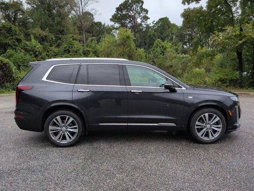 2020 Cadillac XT6 Premium Luxury FWD
