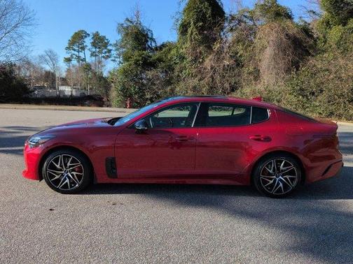 2023 Kia Stinger GT-Line