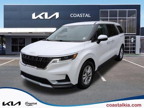 2024 Kia Carnival LX