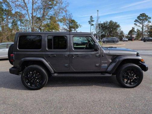 2022 Jeep Wrangler Unlimited 4xe Sahara