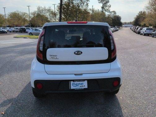 2019 Kia Soul Base