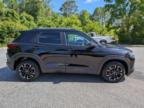 Black 2023 Chevrolet Trailblazer LT