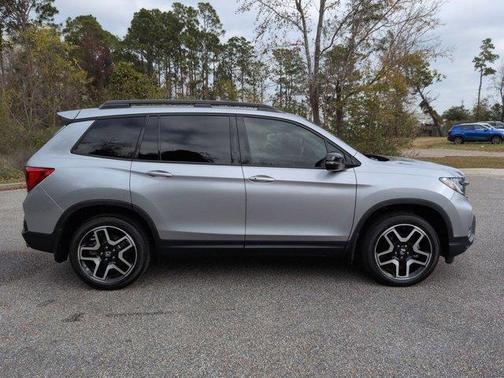 2023 Honda Passport Elite