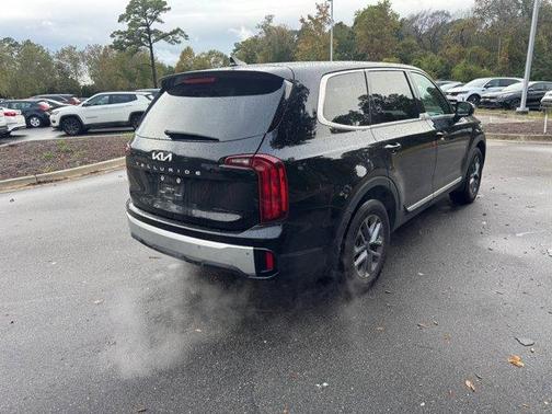 2024 Kia Telluride LX