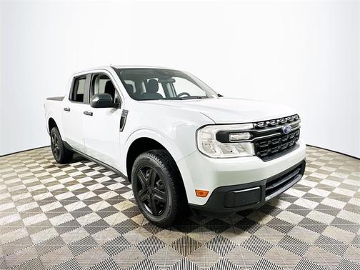 2022 Ford Maverick XL