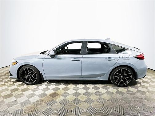 2022 Honda Civic SPORT TOURING