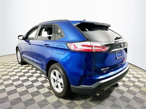 2020 Ford Edge SE