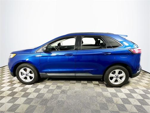 2020 Ford Edge SE