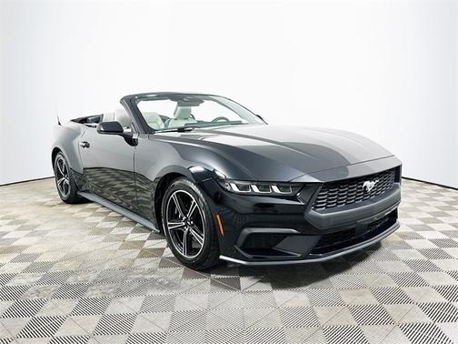 2024 Ford Mustang ECOBOOST PREMIUM