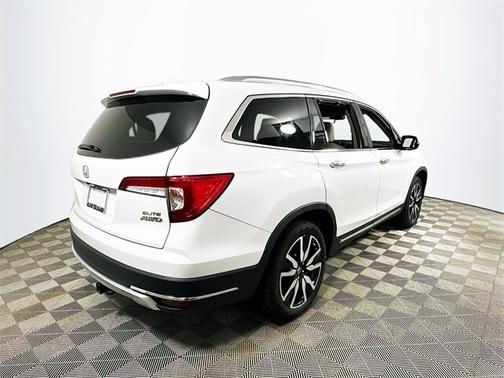 2020 Honda Pilot ELITE