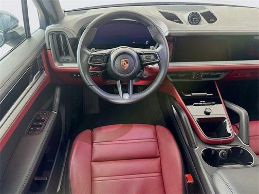 2024 Porsche Cayenne Base
